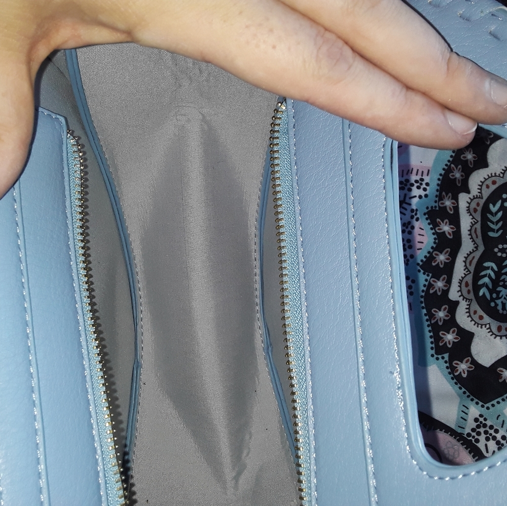Purse - Picture 2 of 2
